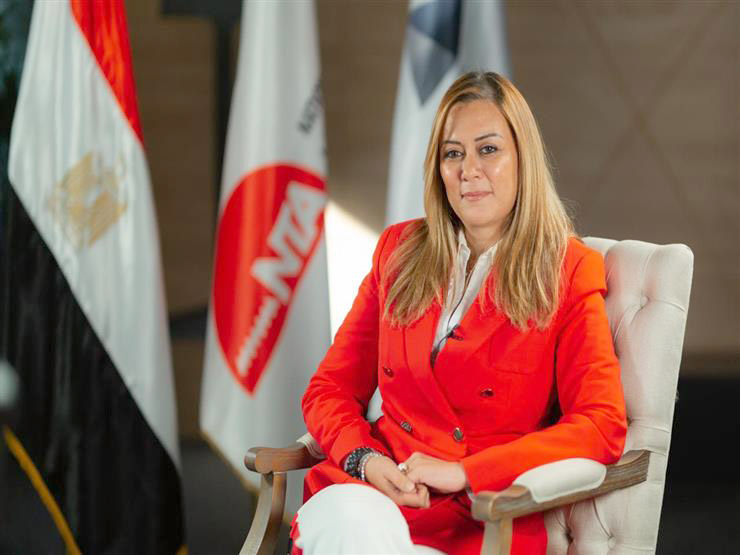 ◄ راغب تطل على المصريين في المؤتمرات الشبابية، لتبشّر بتأهيل قيادات للمؤسسات الحكومية دون استثناء