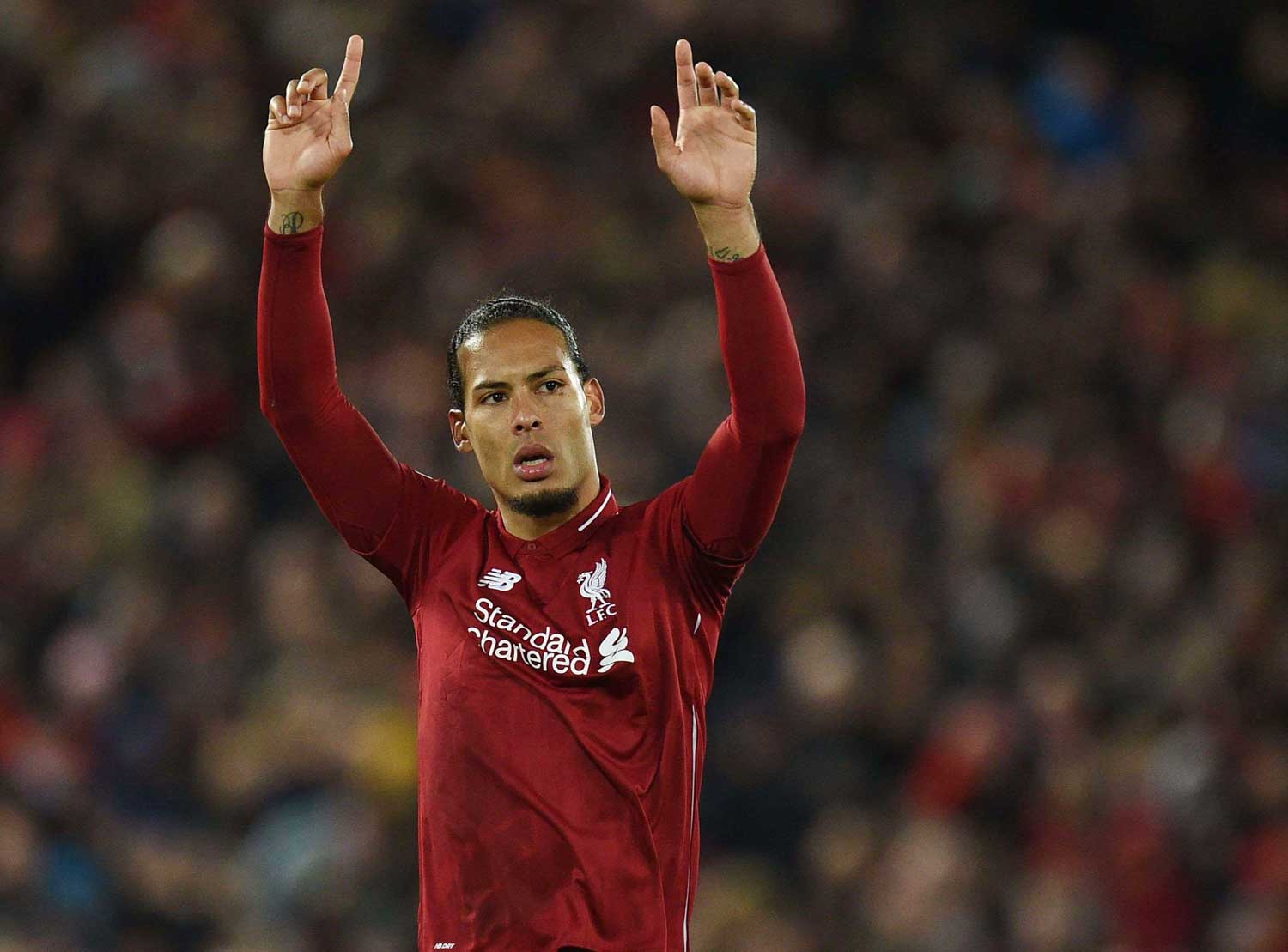 مدافع ليفربول الهولندي فيرجيل فان دايك أفضل لاعب في الدوري الإنكليزي الممتاز هذا الموسم 