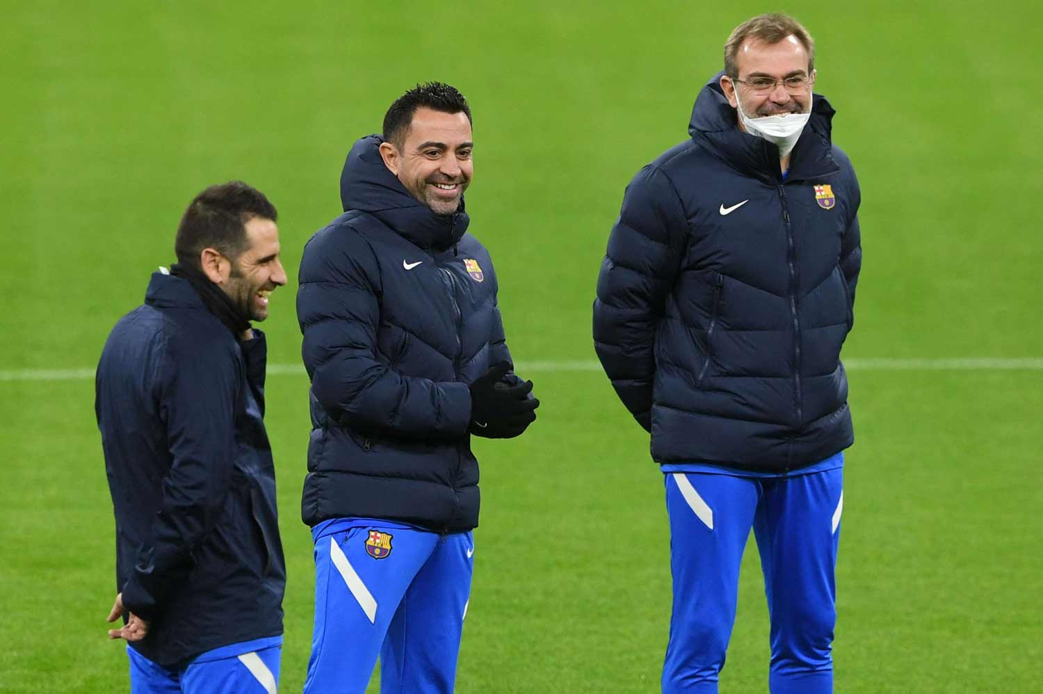 عين برشلونة على ما يخطط له تشافي 
