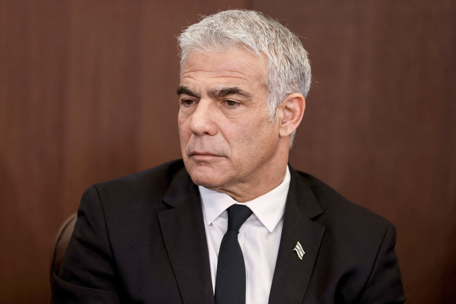 يائير لابيد: إسرائيل مستعدة لتقديم المساعدة 