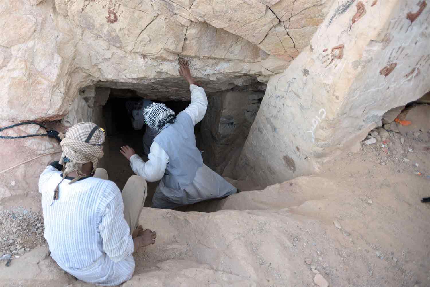 لا مخاوف من الحفر لأعماق بعيدة في باطن الأرض (تصوير: محمد حسنين)