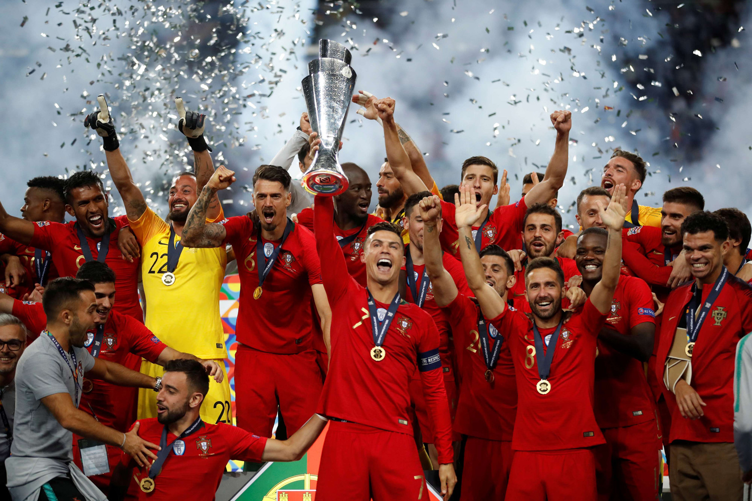 صاحب اللقب يراهن على الفوز أمام المنتخب الصربي