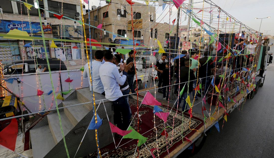 حفلات بإمكانيات بسيطة