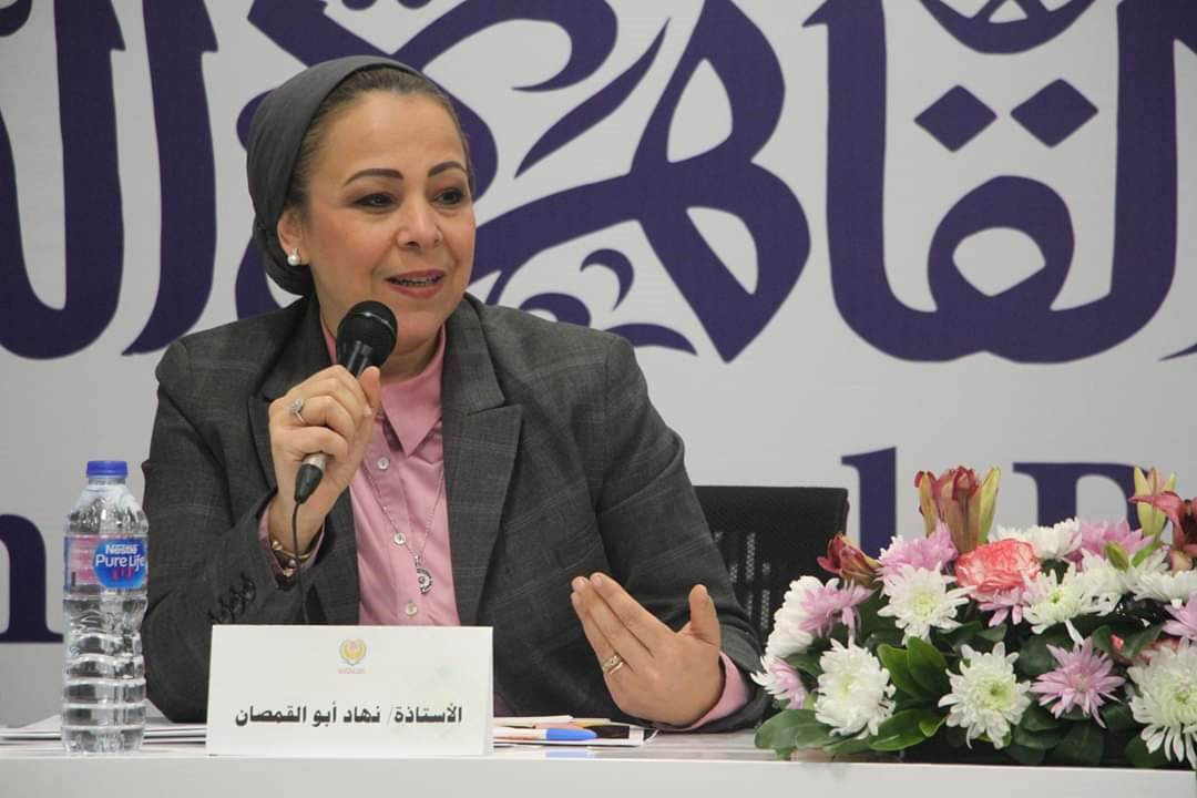 شريحة كبيرة تقترب من مليون متابع، تهتم بما تقدّمه أبوالقمصان في برنامجها "حكايات نهاد"
