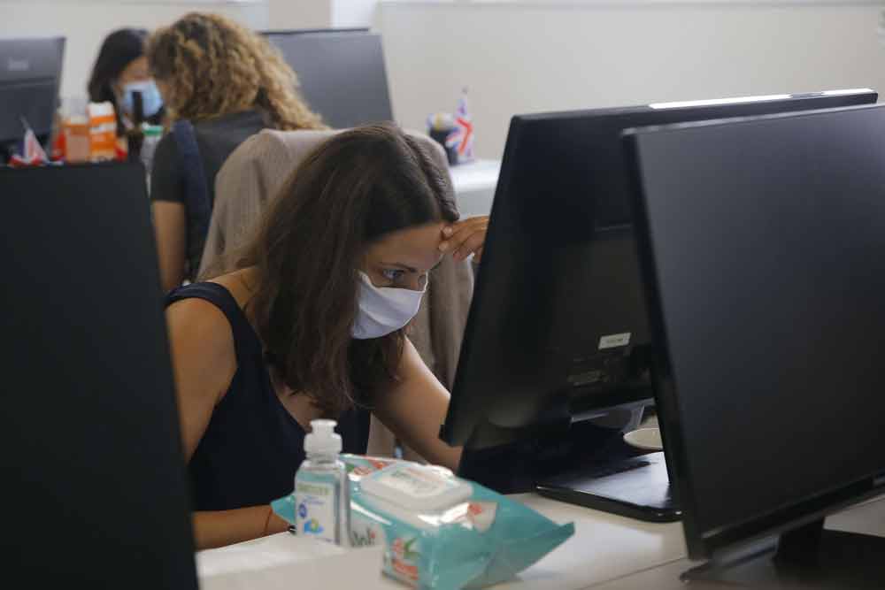 مخاوف من ارتفاع معدل البطالة