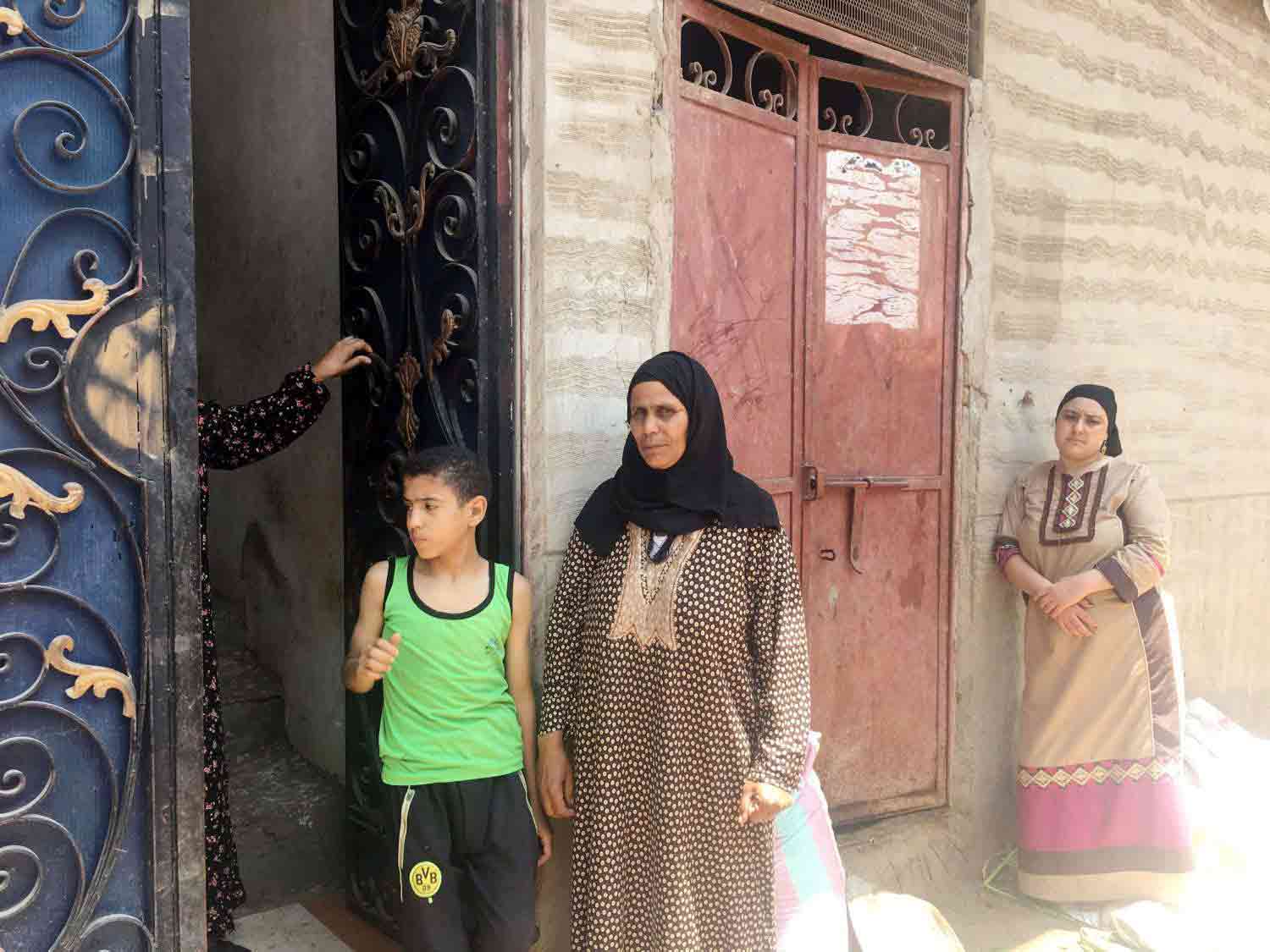 الحماة سند أم عبء