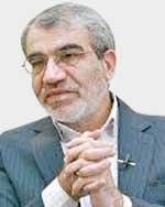 عباس علي كدخدائي: القانون لا يمنع مشاركة العسكر في الانتخابات بل التدخل فيها