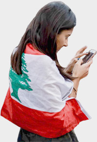 الشباب البارعون في مجال التكنولوجيا في الدولة المفلسة يتجهون إلى العملات المشفرة بشكل متزايد لحماية أنفسهم من انخفاض قيمة العملة