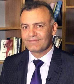 عادل بكوان: البارزاني سيطلب وزارات كالخارجية والمالية، أو منصب نائب رئيس الوزراء