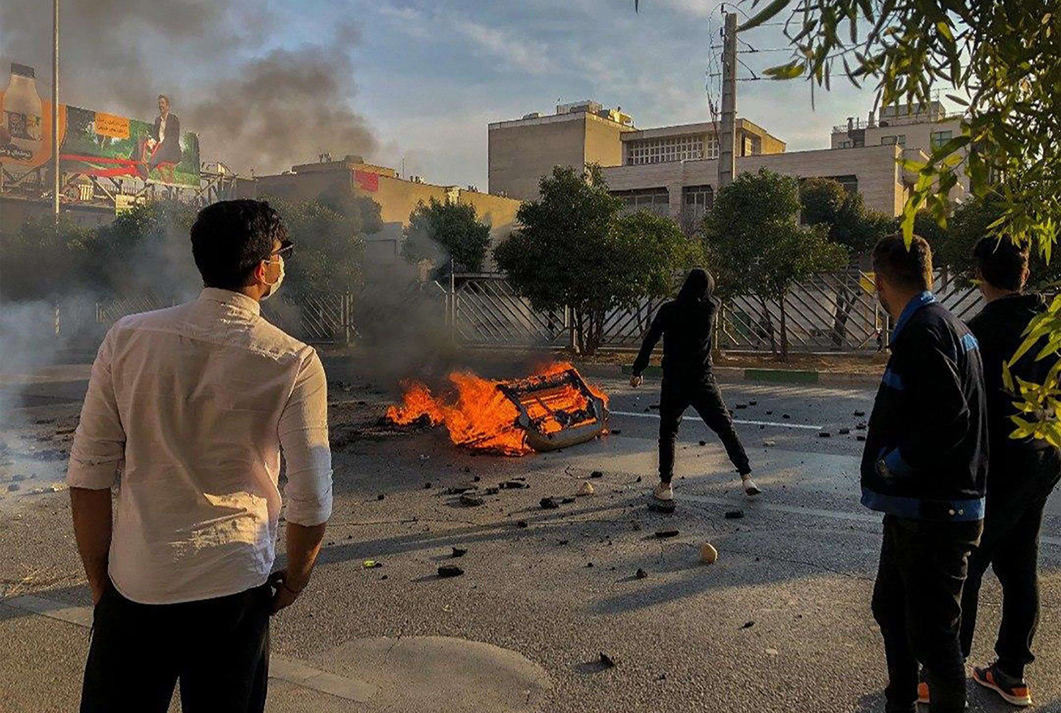 مقتل ما لا يقل عن 143 شخصا خلال الاحتجاجات