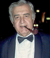 مصطفى العقاد: الذي يهمنا أن الفيلم ساعد على توضيح بعض الجوانب في تاريخ ليبيا، وأظهر كيف كنا نحارب دفاعا عن أرضنا بشرف