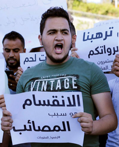 من حق الجزائر أن تدخل على خط أيّ أزمة ترى أنها قادرة على حلها، لكن إذا أرادت التوصل إلى تسوية عليها الوقوف على الأسباب التي أدت لفشل القاهرة في عدم نجاح حوارات إنهاء الانقسام 