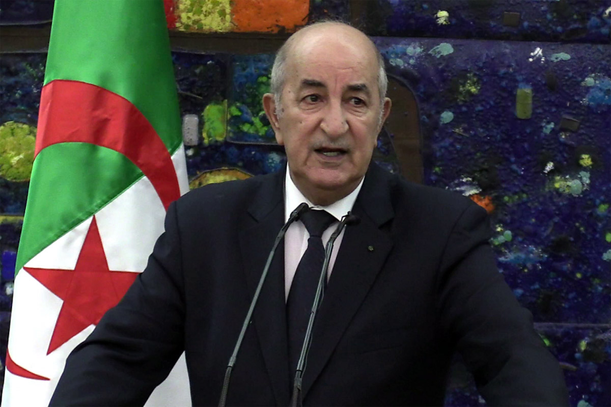 تبون يعود إلى واجهة الأحداث، في رأسه يلعب الطموح لعبته الأخيرة بعيدا عن أوجاع الأوامر ومكرهات التسلط وتعدد مشارب الحكم، فلقد حرر الحراك البلاد وأصبح الكل يتغنى به