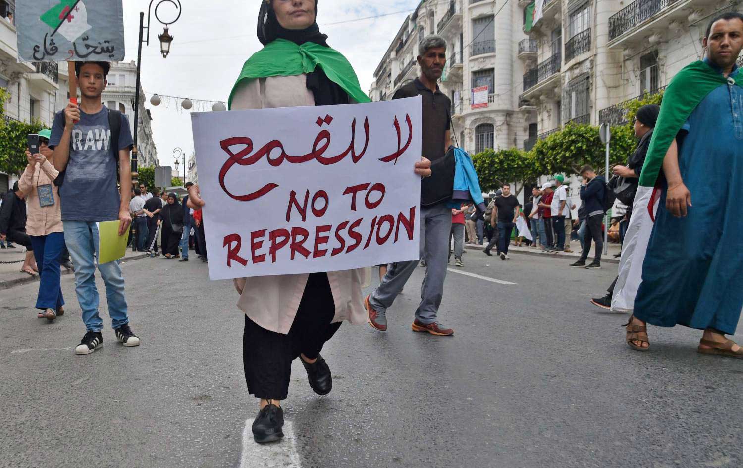 على أهبة الانفجار من جديد
