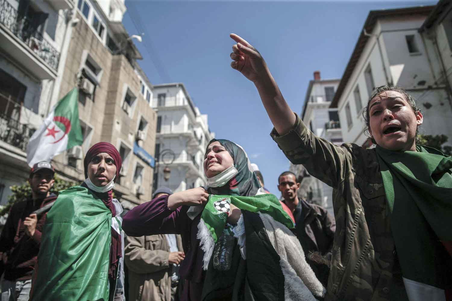 النسيج النسوي في الحراك الجزائري تنوّع وتعزّز