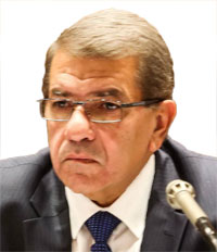 عمرو الجارحي: الانتهاء من طرح أسهم جميع الشركات خلال 30 شهراً بحد أقصى