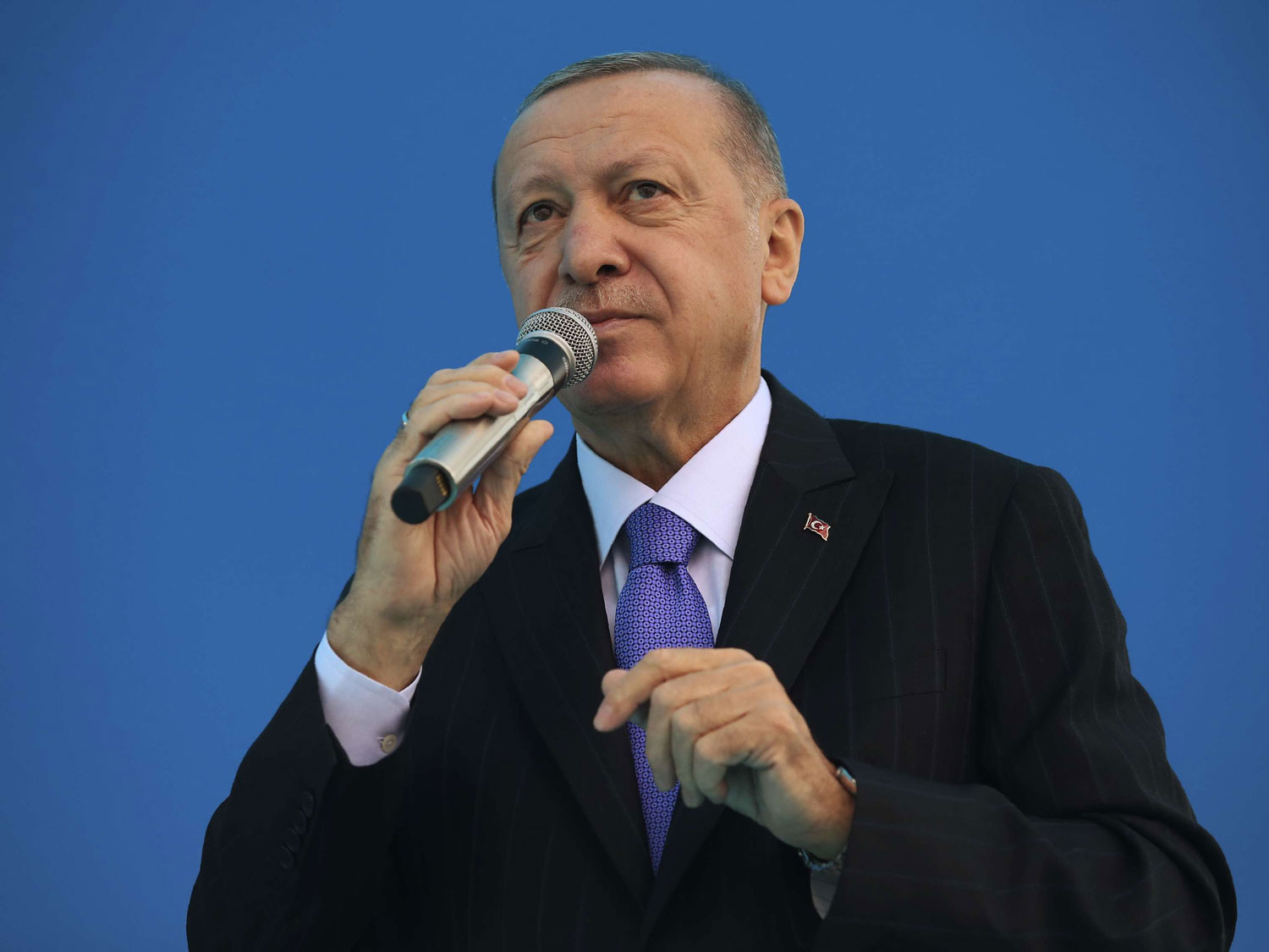 اردوغان يوظف "الدفاع عن الإسلام" خدمة لسياسته
