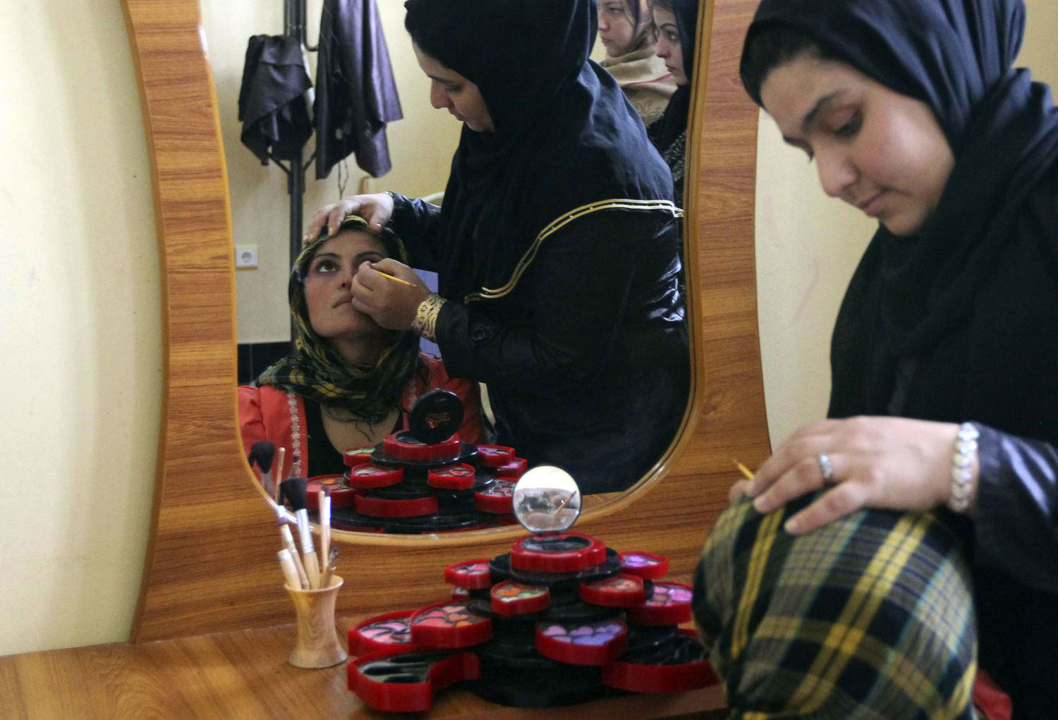 الاعتناء بمظهر الوجه أولوية