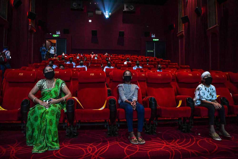 قاعات السينما بإجراءات صارمة