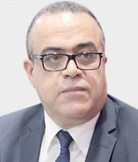 حاتم العشي: النهضة تريد إضعاف رأس السلطة ثم مقايضته