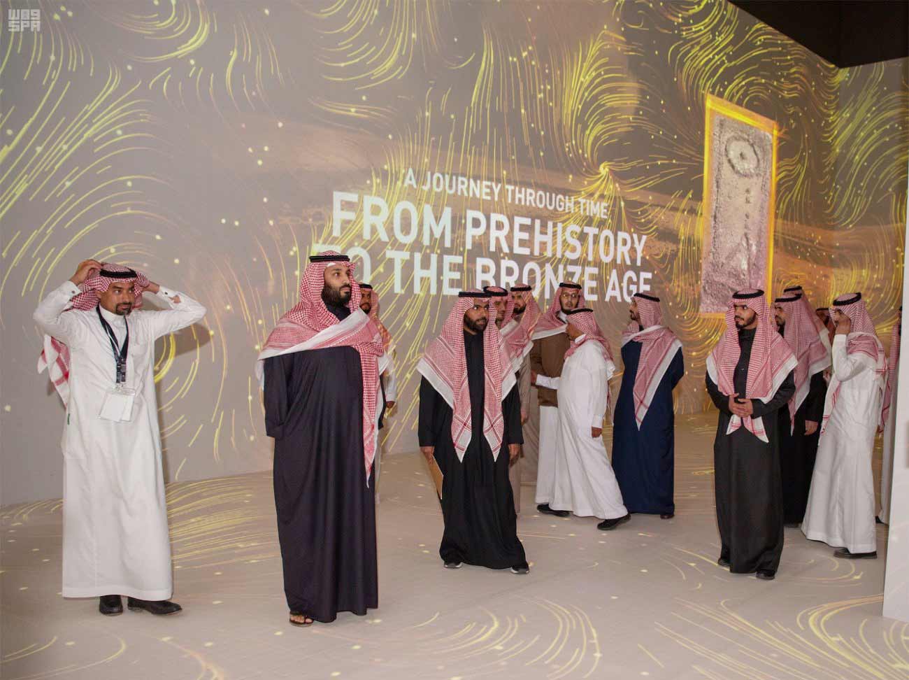 الجانب الثقافي والفني السعودي يبرز اليوم ملازما لكل الجولات الملكية والأميرية السعودية. وقد زاد مؤخرا اتصال أبناء هذا القطاع السعوديين بنظرائهم في العالم بفضل منصات عديدة قدمتها مؤسسات السعودية