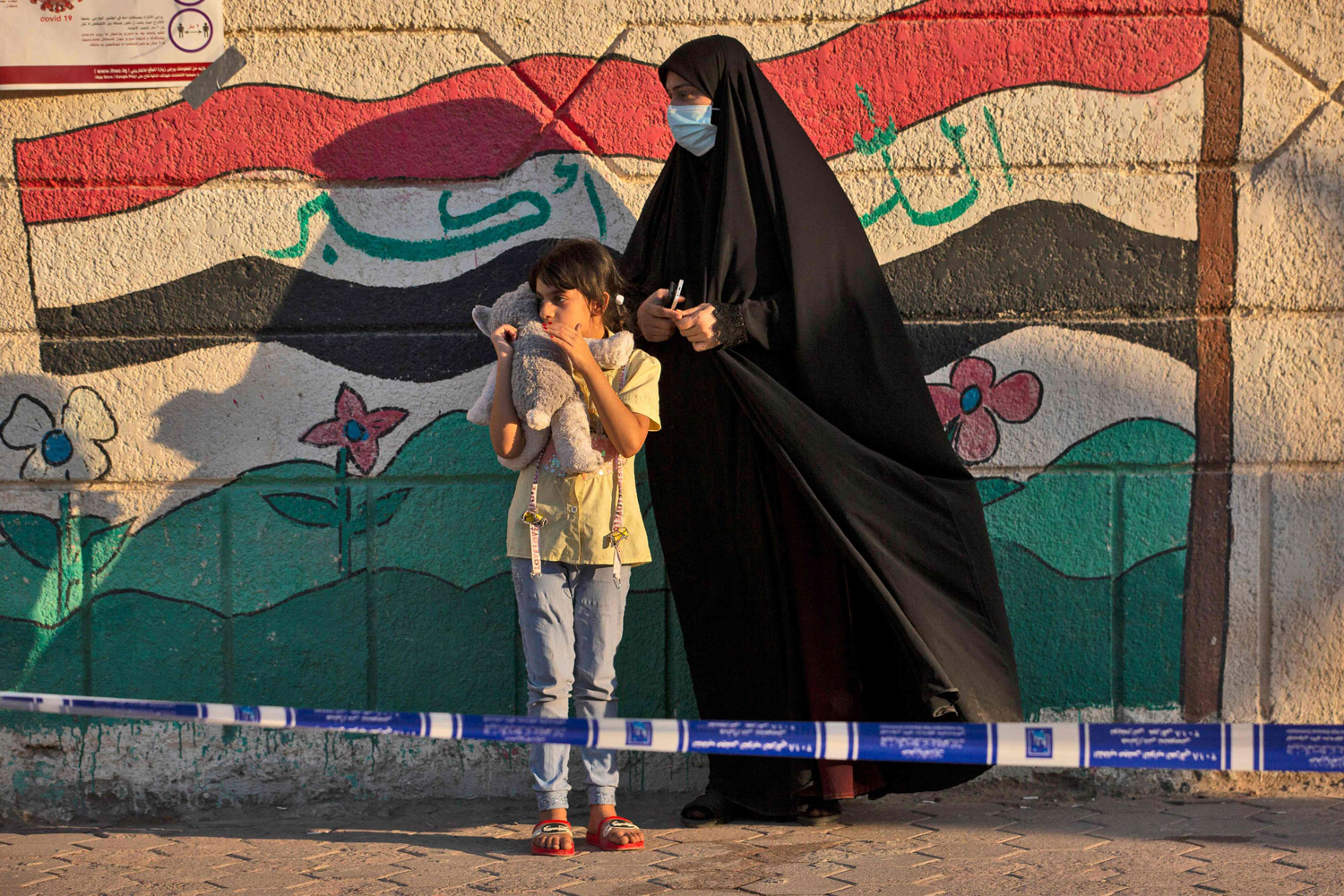 شعب لم يهدأ، بدوافع الفقر والحرمان والجهل، ما كان ليحتاج إلا أحزابا ثورية لكي يتحول إلى شعلة نار يزداد لهيبها كلما زاد عليه الفقر