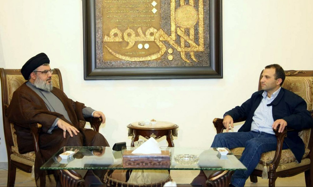 خطاب نصرالله الأخير يطرح تساؤلات عديدة حول ضلوع حزب الله في مشروع “محاصرة” جنبلاط وكسر نفوذه بقرار سوري رأس حربته باسيل