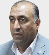 أيمن الرقب: السلطة تلاحق الموظفين حتى على مواقع التواصل الاجتماعي