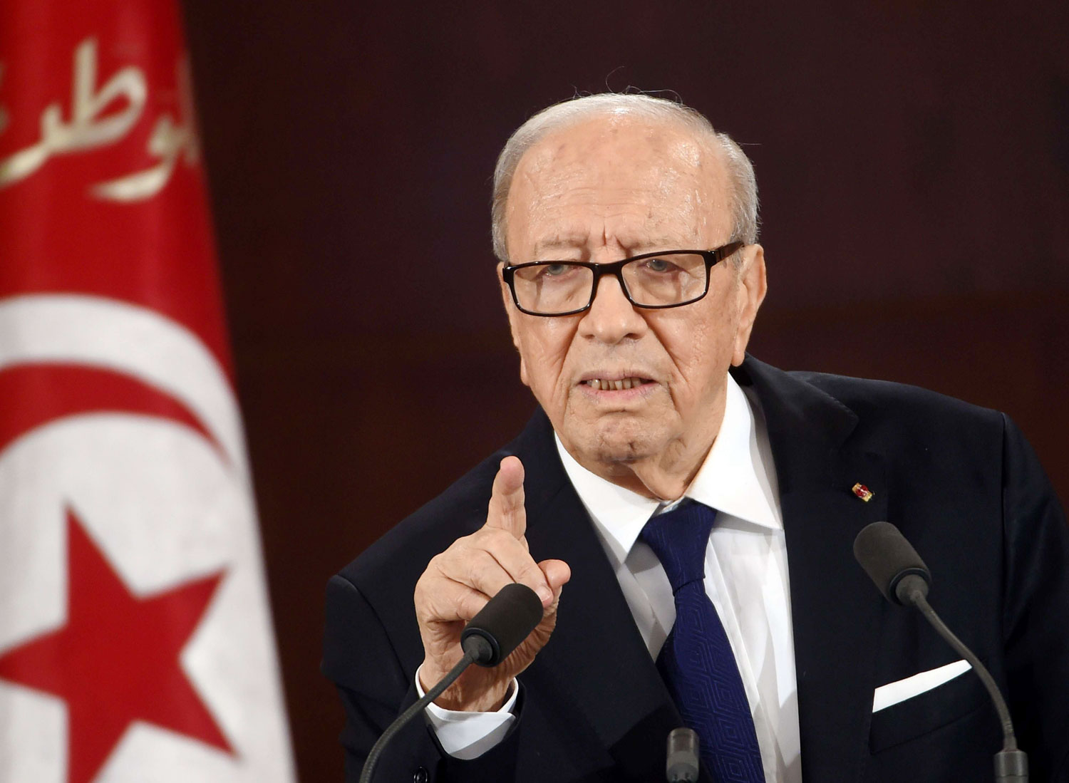 قائد السبسي كان من أول المنادين بشرط استكمال وضع المحكمة الدستورية لحماية الانتقال السياسي
