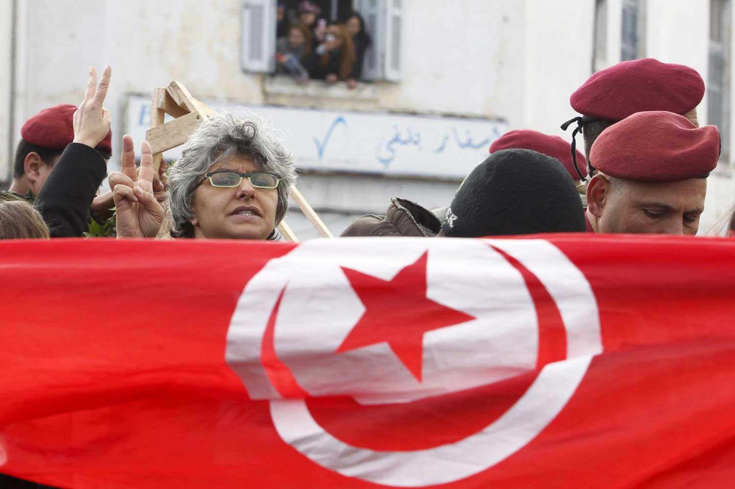 أرملة الشهيد شكري بلعيد بسمة الخلفاوي تترشح على رأس قائمة الاتحاد الديمقراطي الاجتماعي