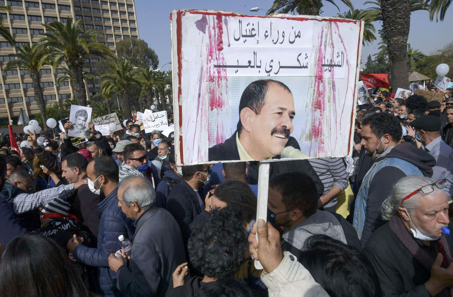 شكري بلعيد.. حي في ذاكرة التونسيين