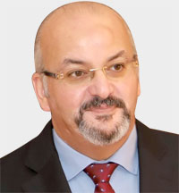 محمد حجازي: الصحف تحاول تقديم المختلف والغريب بغض النظر عن قيمته