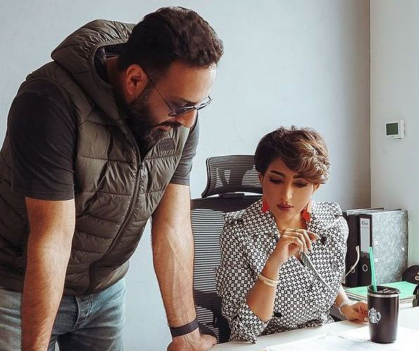دسائس ومكائد لا تخلو من طرافة
