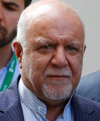 بيجان نمدار زنغنه: رفع أسعار الوقود قد يكون ضروريا في العام المقبل لمكافحة التهريب