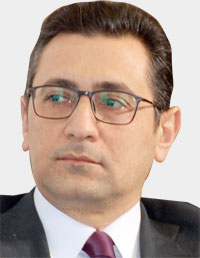 أحمد عبدالحافظ: العالم دخل عزلة أفضت إلى ترد في مؤشرات الاقتصاد