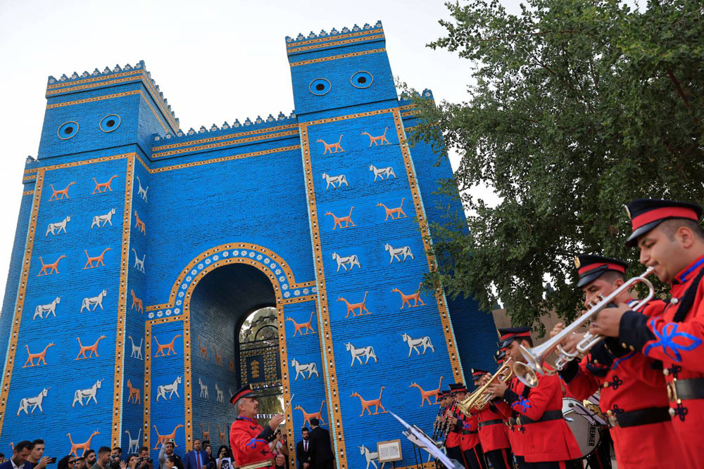 المهرجان ينعش الفن والثقافة وحتى الاقتصاد في العراق، وهو واجهة للفن والثقافة العراقية واحتفى بعودته الفنانون والجماهير