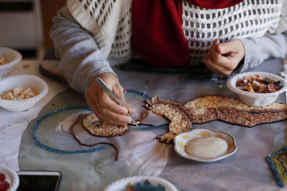فن مادته الحجارة الطبيعية