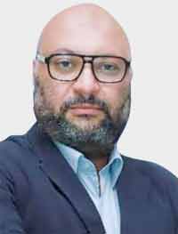 أحمد إسماعيل: من الجيد تحويل حدث عارض إلى محاكاة فنية عبر الموبايل