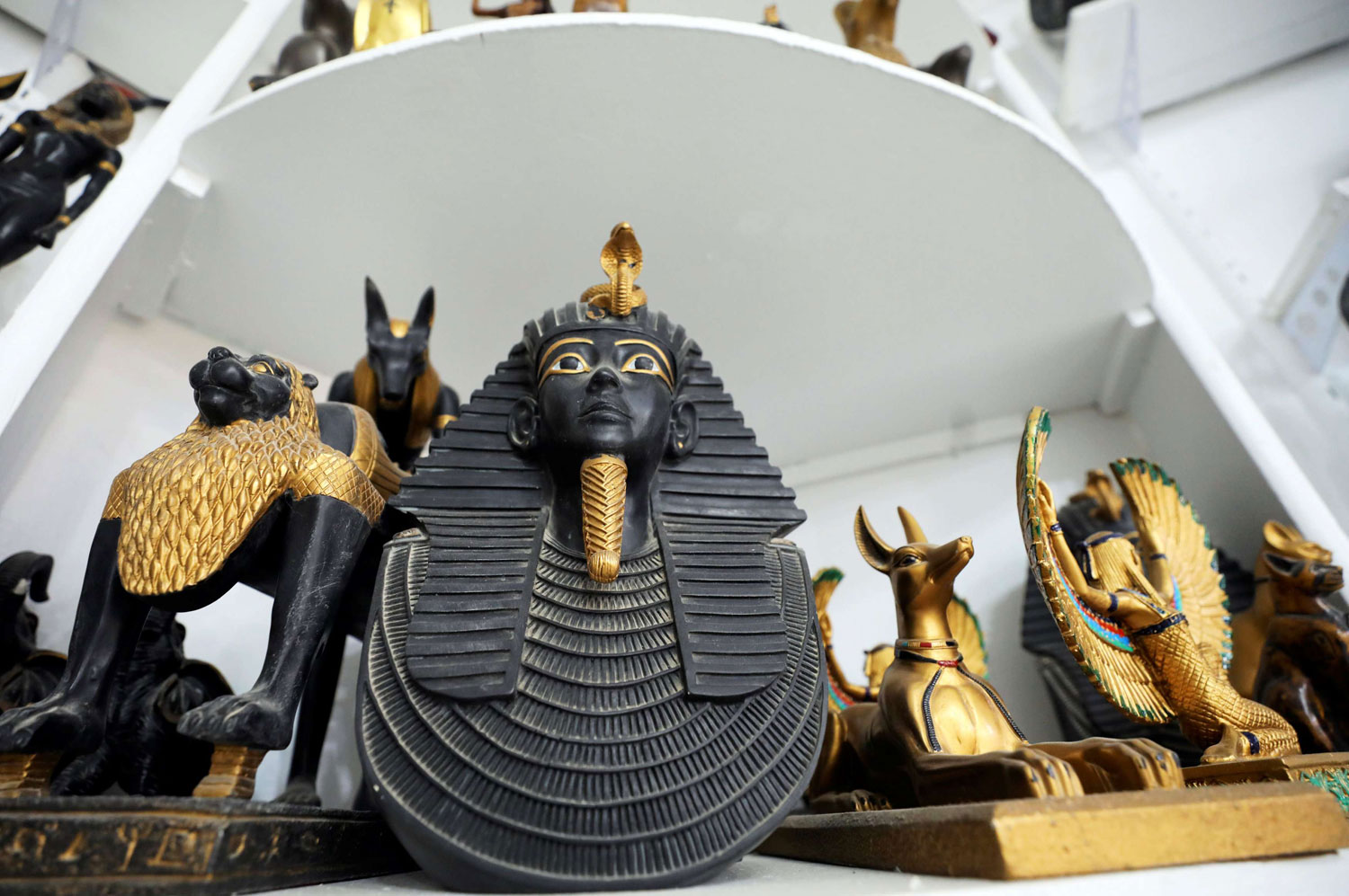 تجربة الصين في المشروعات الصغيرة ومتناهية الصغر ركيزة انطلاقها وهو القطاع الذي تسعى مصر لتنميته لكنه يواجه تحديات البيروقراطية العميقة