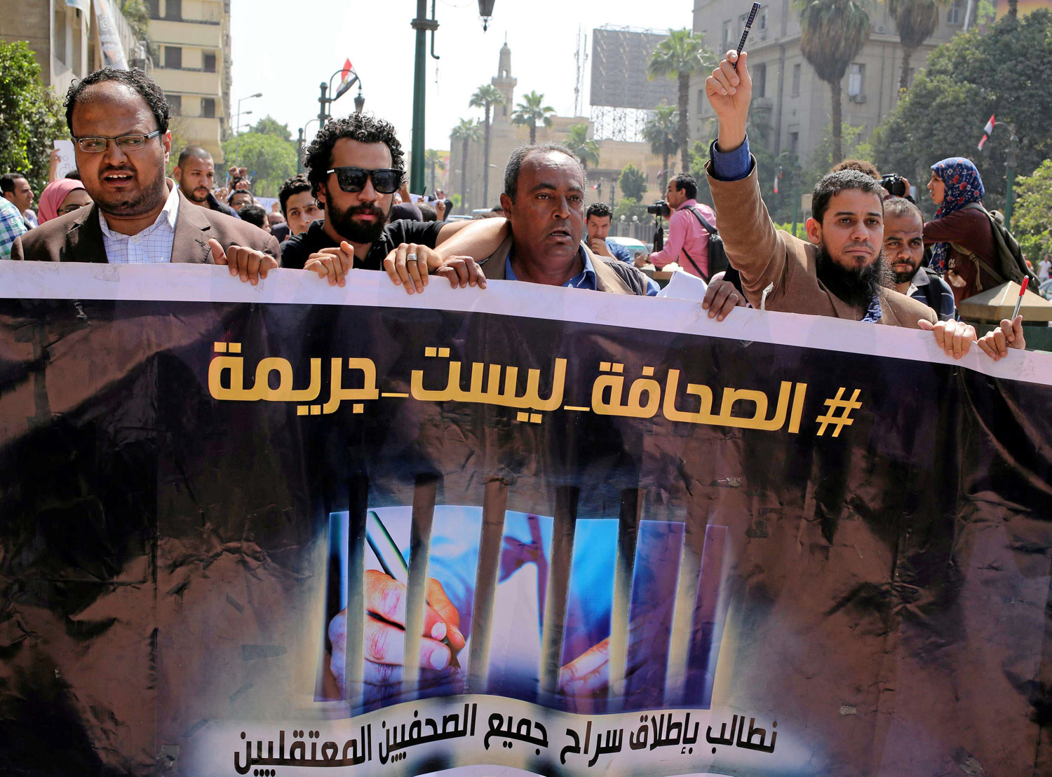 البلاد تحتمل قدرا ومزيدا من الاختلاف