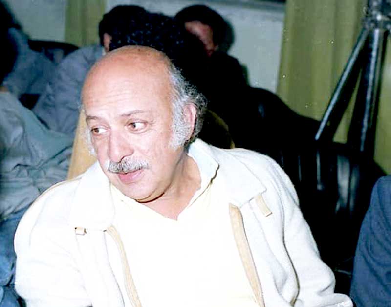 مظفر النواب شارك في تلحين المقطع الأول من الأغنية