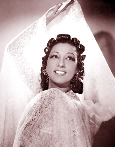 الفنانة كانت أوّل نجمة عالمية سوداء ملهمة للحركة التكعيبية ومشاركة في المقاومة الفرنسية خلال الحرب العالمية الثانية