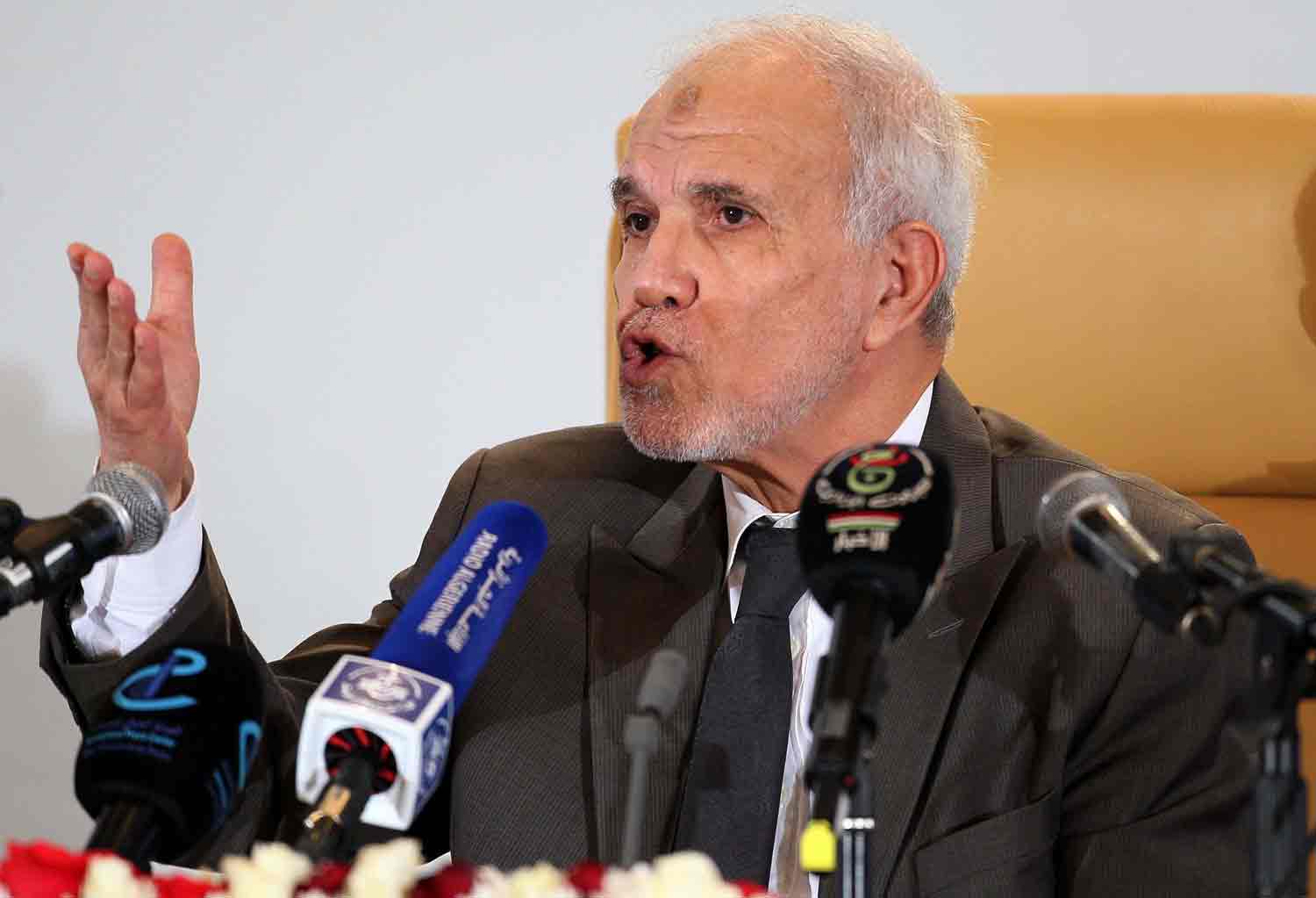 شرفي يُعتبر الآن الآمر الناهي في توجيه الحياة السياسية في البلاد، عبر قراءاته الخاصة لقانون الانتخابات
