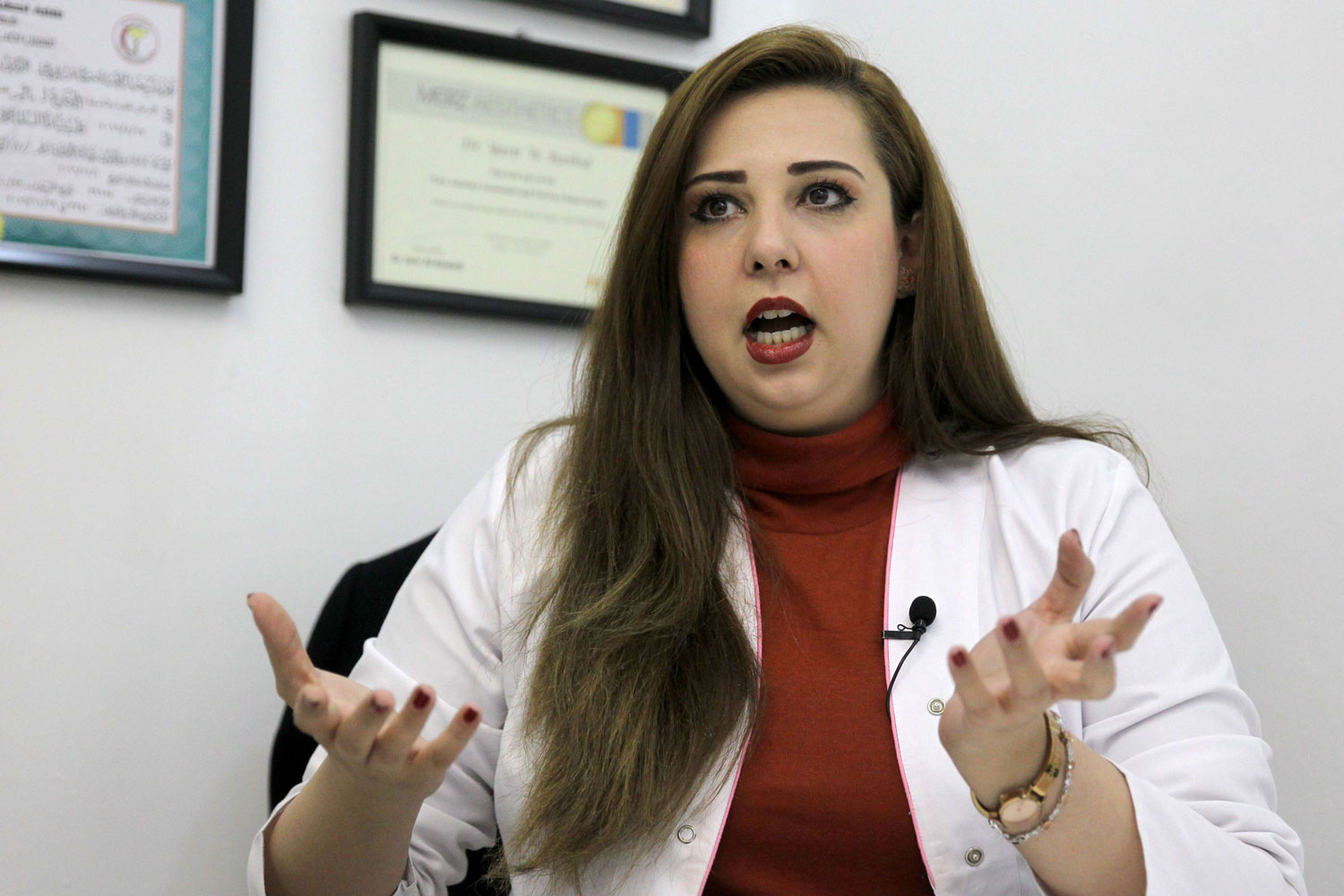 شيماء الكمالي: الطبيب ضحية للابتزاز والرضوخ لأي مبلغ وفصل عشائري حتى يحافظ على حياته