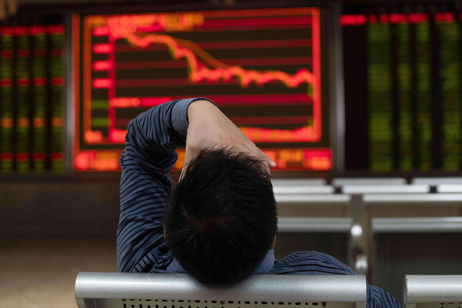 خيار اختبار القوة يكسب تأييدا داخل إدارة ترامب