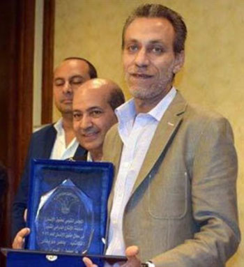 مسلسله "هجمة مرتدة" يعالج الحرب الاقتصادية، أما "الاختيار" فيرصد زيف الخطاب الديني