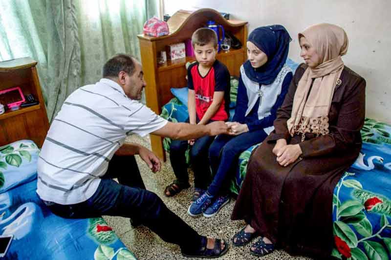 تدخل الأهل عامل أساسي في مزيد تعقيد الوضع