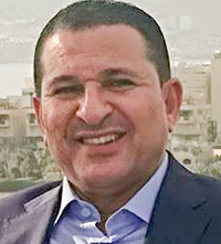 محمد خير الداوود: فتح المعبر يبشرنا بالخير، فهناك 5 آلاف شاحنة جاهزة للعبور نحو سوريا