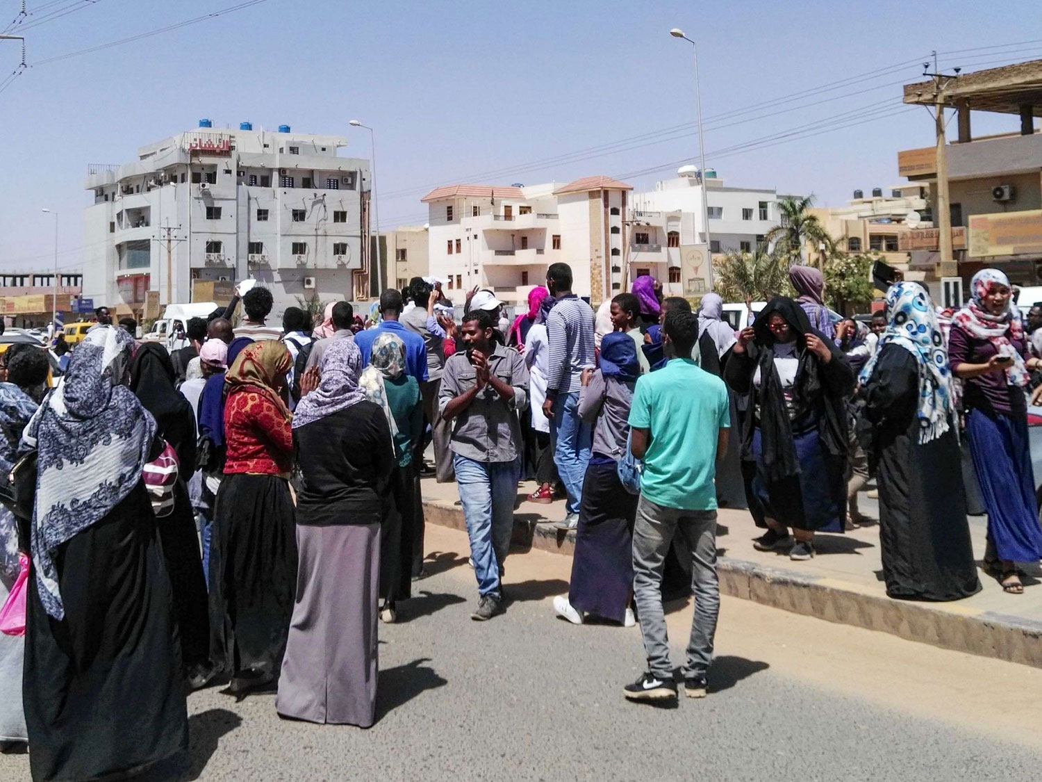 الشارع السوداني لن تنطلي عليه حجج وألاعيب تمت تجربتها سابقا