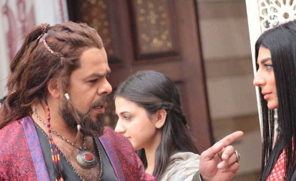 غياب الفنانين العرب عن الدراما المصرية مرتبط بانخفاض أعداد المسلسلات وتقليص ميزانيات الإنتاج